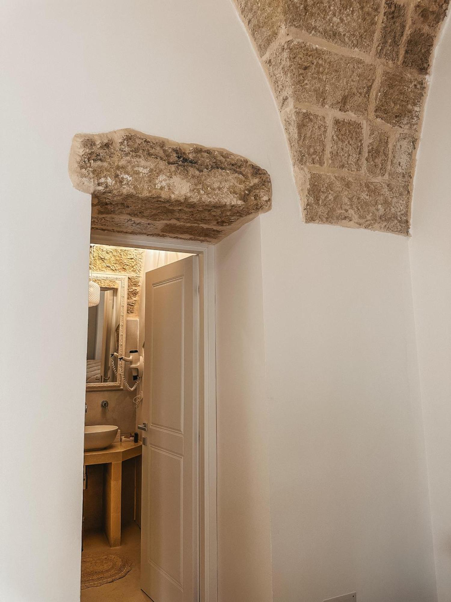 Palazzo Alma Luxury Rooms Casarano Exterior foto