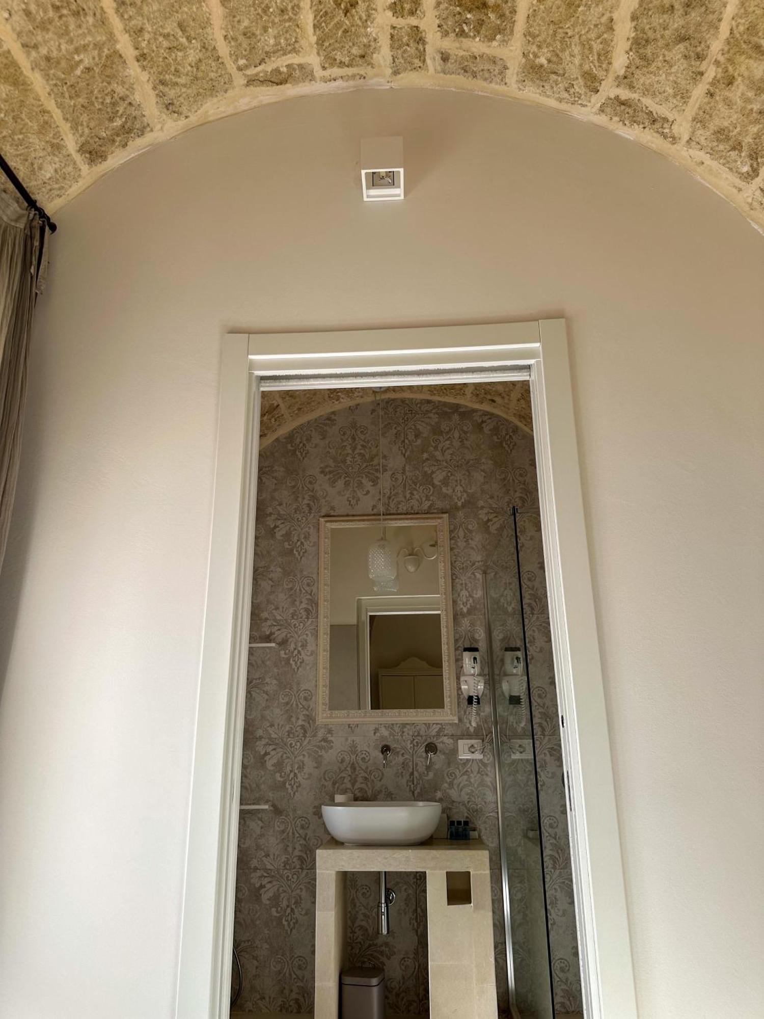 Palazzo Alma Luxury Rooms Casarano Exterior foto